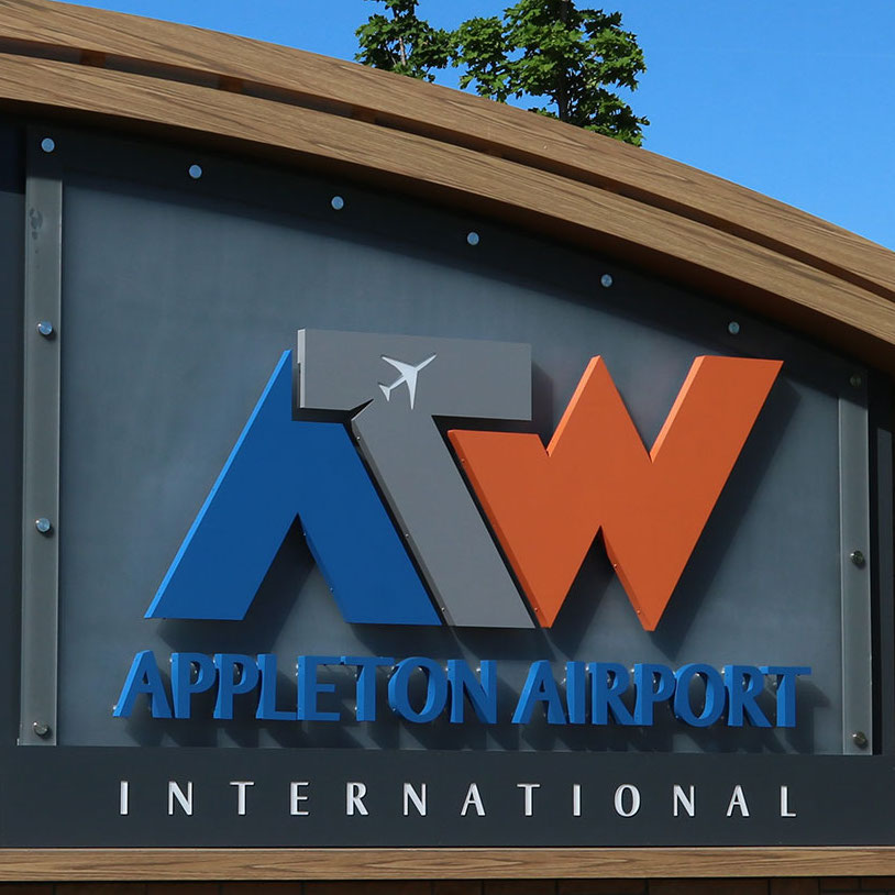 wisconsin airport transportation to appleton